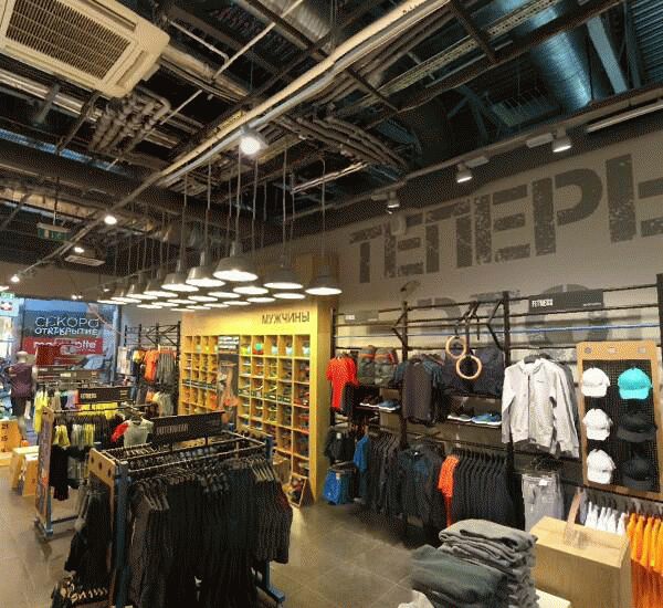 Банкомат Газпромбанка по адресу ул. Ватутина,  д. 107