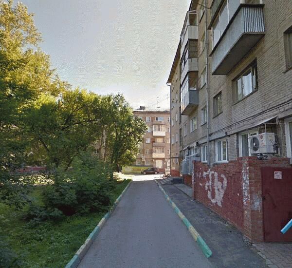 Банкомат банка Уралсиб по адресу ул. Блюхера,  д. 19