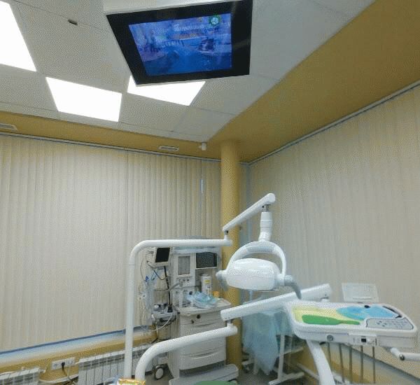 Банкомат банка ВТБ по адресу ул. Богдана Хмельницкого,  д. 17