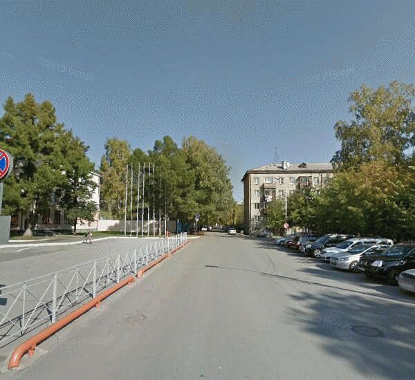 Банкомат Газпромбанка по адресу ул. Ползунова,  д. 15