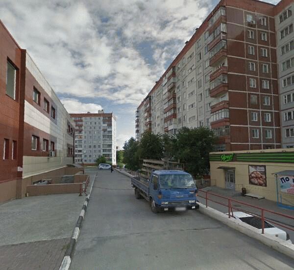 Банкомат Газпромбанка по адресу ул. Комсомольская,  д. 10