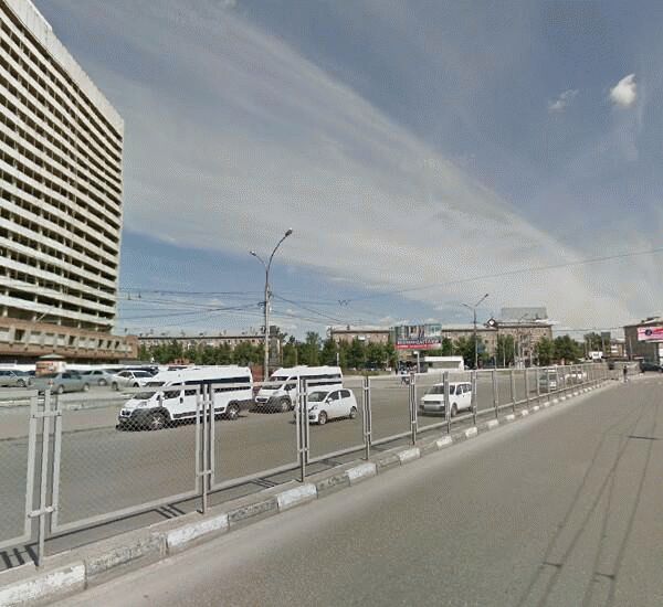 Банкомат Запсибкомбанка по адресу ст. метро «Площадь Маркса»