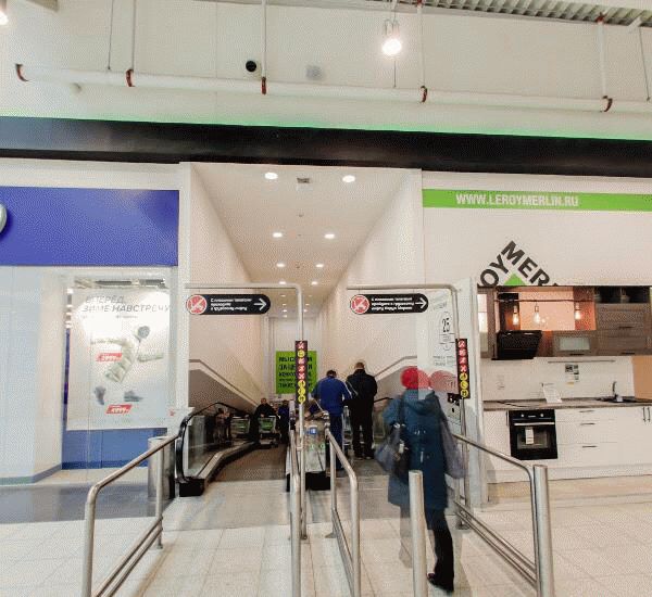 Банкомат Райффайзенбанка по адресу ул. Ватутина,  д. 107