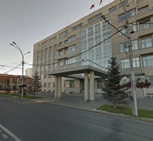 Банкомат Сбербанка России по адресу просп. Красный,  18