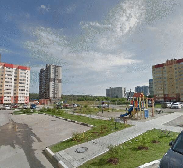 Банкомат Сбербанка России по адресу ул. Петухова,  14/4