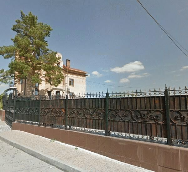 Банкомат Сбербанка России по адресу ул. Немировича-Данченко,  д. 134