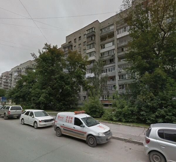 Банкомат Банка «ФК Открытие» по адресу ул. Революции,  д. 5