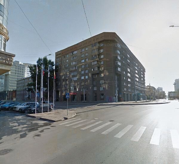 Банкомат Банка «ФК Открытие» по адресу ул. Орджоникидзе,  д. 31