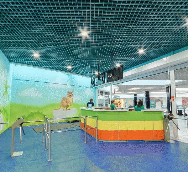 Банкомат Банка «ФК Открытие» по адресу ул. Дуси Ковальчук,  д. 1/1