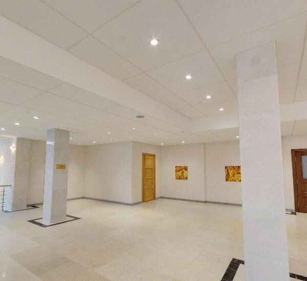 Банкомат банка ВТБ по адресу просп. Красный,  д. 18/1