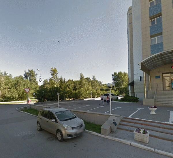 Банкомат Газпромбанка по адресу ул. Плахотного,  д. 27/1