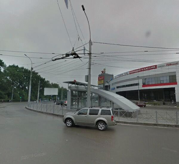 Банкомат Росбанка по адресу ст. метро «Березовая роща»