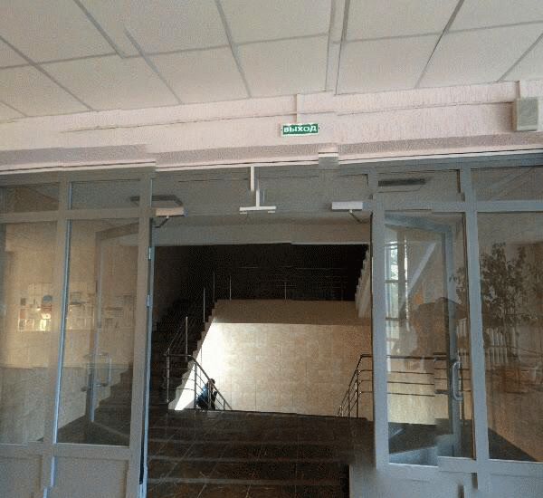 Банкомат Сбербанка России по адресу ул. Пирогова,  д. 2