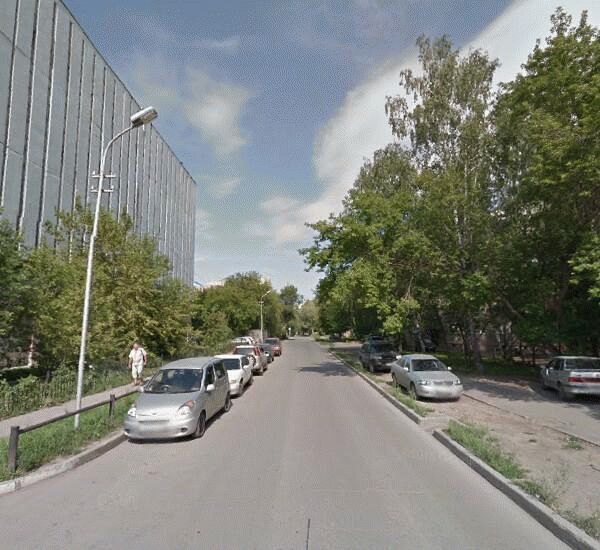 Банкомат банка ВТБ по адресу ул. Выставочная, д. 15/3, ОАО «Сибирьтелеком»