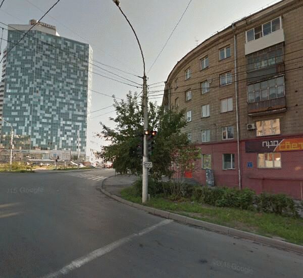 Банкомат банка Акцепт по адресу ул. Покрышкина, д. 4, ТЦ «Александровский»