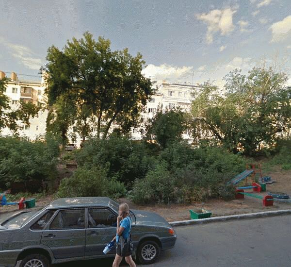 Банкомат Сбербанка России по адресу ул. Большевистская, д. 52, кор. 1, ГМ «Лента»