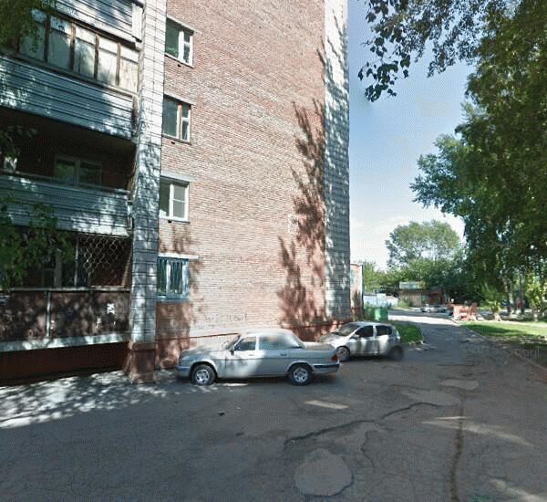 Банкомат Сбербанка России по адресу ул. Петухова 122/3