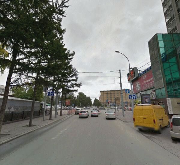 Отделение ЮниКредита по адресу ул. Максима Горького, д. 53/ул. Советская, д. 27 